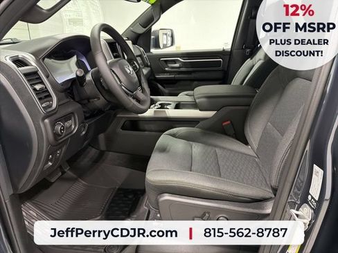 New 2026 RAM 1500 Big Horn AWD/4WD image 9
