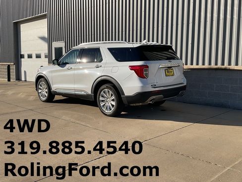 Used 2023 Ford Explorer Limited w/ Equipment Group 301A image 3