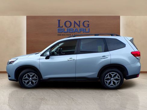 Used 2023 Subaru Forester Premium AWD/4WD image 16