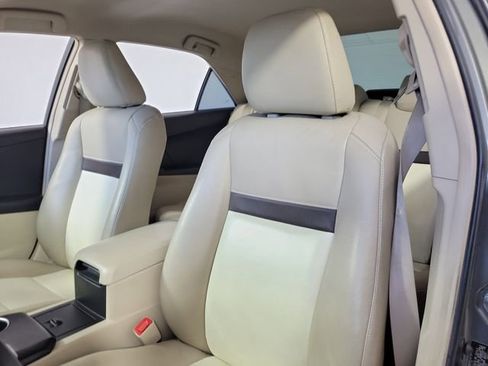 Used 2012 Toyota Camry LE FWD image 20
