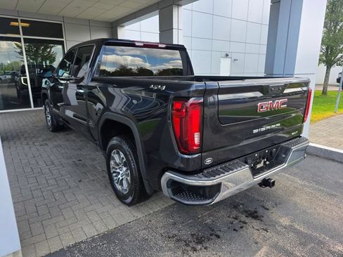 Used 2025 GMC Sierra 1500 SLT AWD/4WD image 2