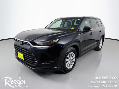 Used 2025 Toyota Grand Highlander AWD image 1
