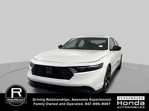 Used 2023 Honda Accord Sport image 2