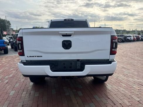 Used 2022 RAM 2500 Limited AWD/4WD image 13