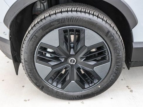 New 2026 Volvo EX30 Cross Country Ultra w/ Protection Package Premier image 13