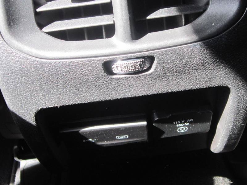 Used 2019 Jeep Cherokee High Altitude AWD/4WD image 35