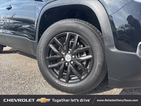 Used 2019 GMC Acadia SLT image 35