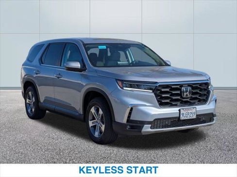 Certified 2024 Honda Pilot EX-L image 4