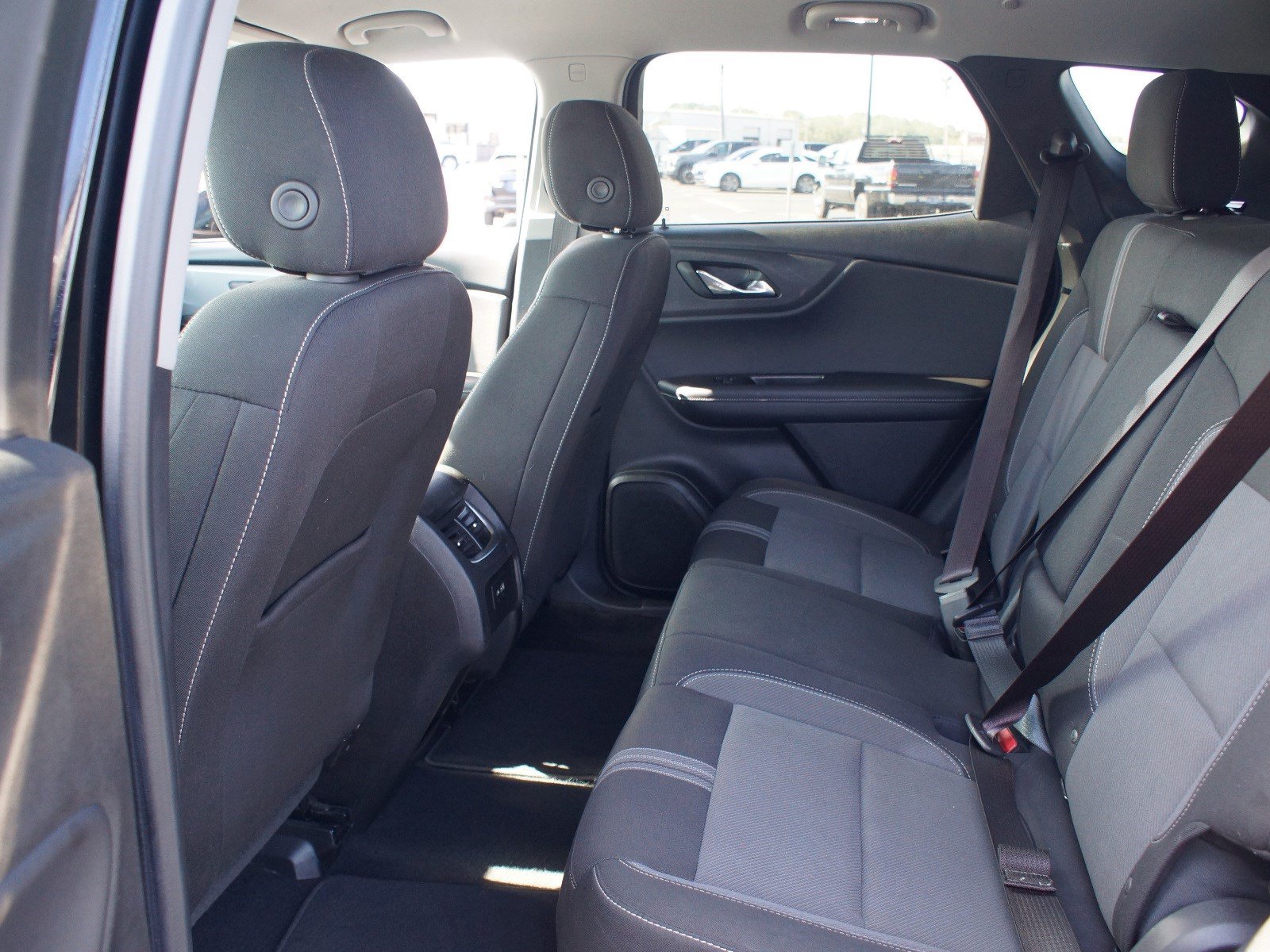 Used 2025 Chevrolet Blazer LT FWD image 14