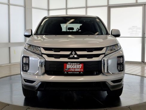 Used 2024 Mitsubishi Outlander Sport ES image 3