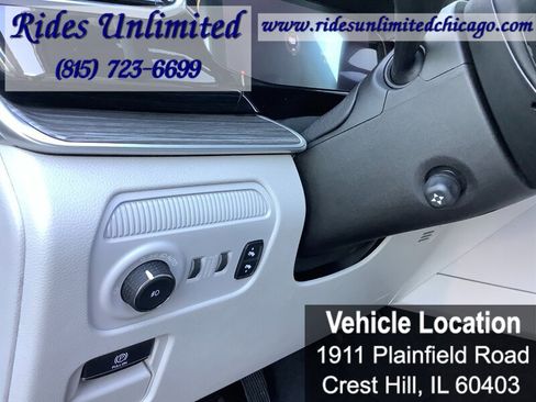 Used 2022 Jeep Wagoneer Series III w/ Premium Group I AWD/4WD image 19