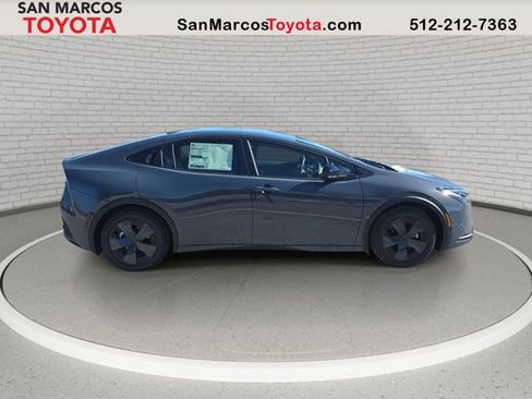 New 2026 Toyota Prius LE image 4