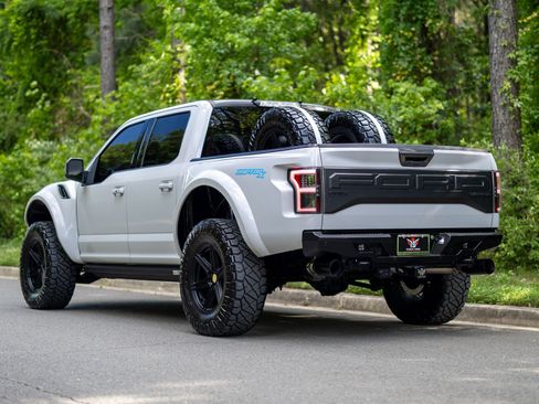 Used 2018 Ford F150 Raptor w/ Equipment Group 802A Luxury AWD/4WD image 26