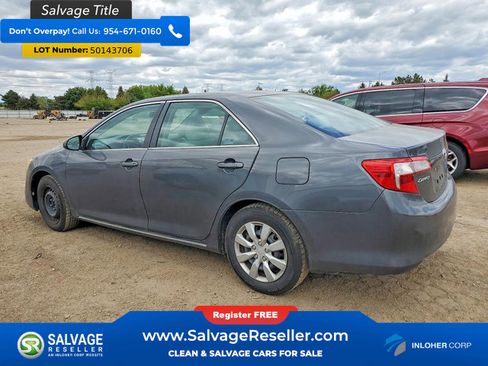 Used 2012 Toyota Camry LE FWD image 3