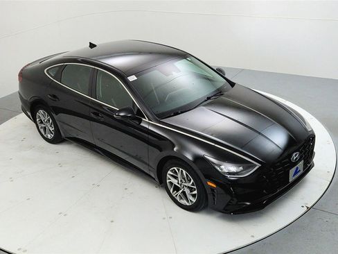 Used 2023 Hyundai Sonata SEL image 14