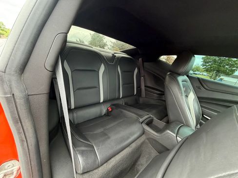 Used 2019 Chevrolet Camaro SS RWD image 13