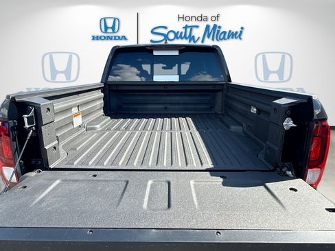 New 2026 Honda Ridgeline Black Edition image 23