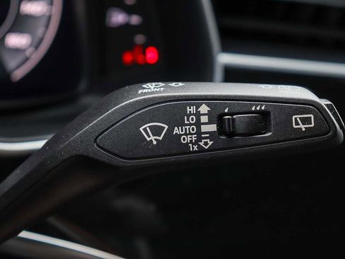 Used 2021 Audi SQ8 Prestige w/ Prestige Package AWD/4WD image 33