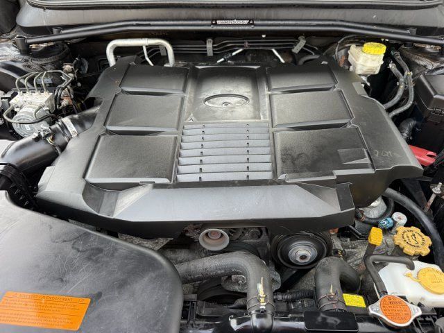 Used 2017 Subaru Outback 3.6R Touring AWD/4WD image 34