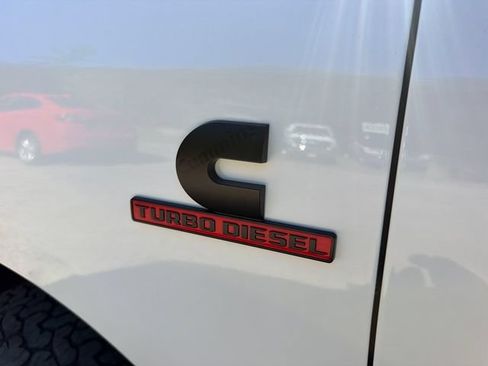 Used 2023 RAM 2500 Tradesman w/ Convenience Group AWD/4WD image 9