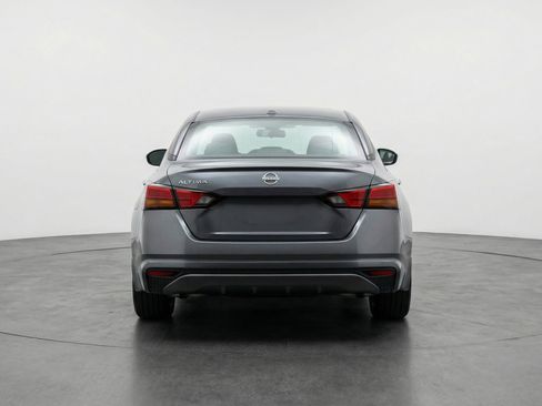 Used 2025 Nissan Altima 2.5 SV image 7