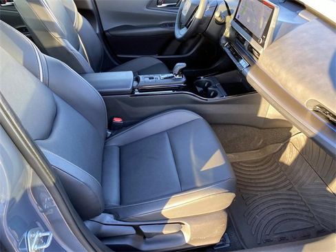 Used 2024 Toyota Prius Limited image 23