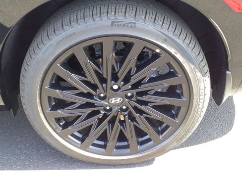 New 2025 Hyundai Santa Fe Calligraphy image 5