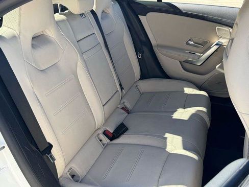 Used 2020 Mercedes-Benz CLA 250 image 31