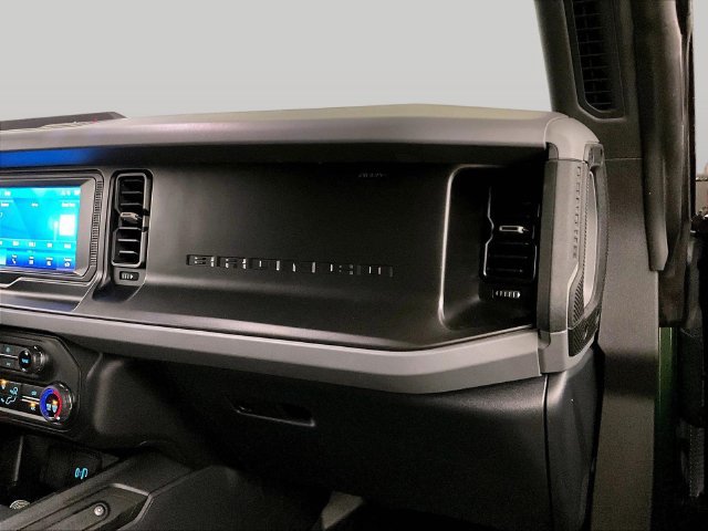Used 2022 Ford Bronco 2-Door AWD/4WD image 15