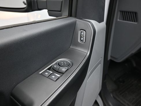 New 2025 Ford F550 2WD Regular Cab Super Duty image 9