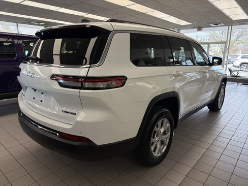 Used 2023 Jeep Grand Cherokee L Limited AWD/4WD image 6