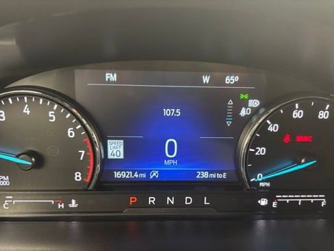 Used 2024 Ford Explorer Limited w/ Limited Technology Package image 30