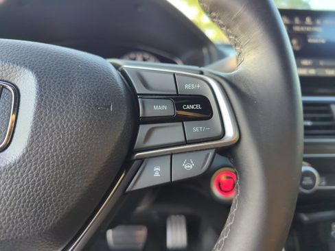 Used 2019 Honda Accord Sport image 14