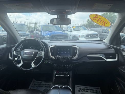 Used 2018 GMC Terrain SLT w/ Preferred Package FWD image 22