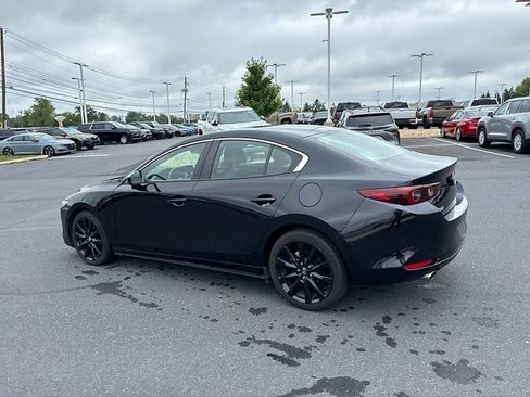 Used 2024 MAZDA MAZDA3 s FWD image 13
