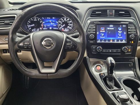 Used 2017 Nissan Maxima Platinum FWD image 22
