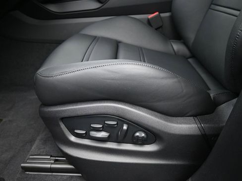 Certified 2026 Porsche Cayenne GTS image 6