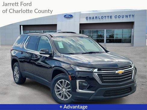 Used 2023 Chevrolet Traverse LT FWD image 1