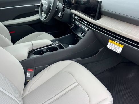 New 2026 Hyundai Sonata SEL FWD image 14