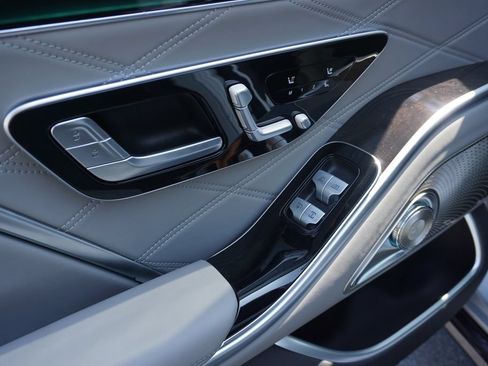 Certified 2023 Mercedes-Benz Maybach S 680 4MATIC image 42