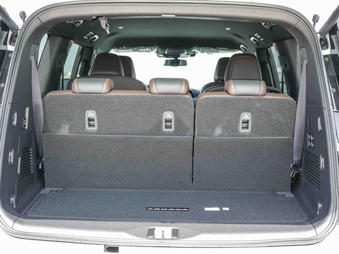 New 2026 Nissan Armada SL w/ Captain's Chari Seat Package RWD image 12