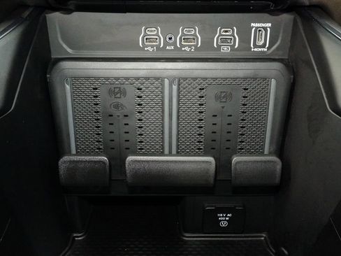 Used 2026 RAM 1500 Laramie w/ Night Edition AWD/4WD image 17