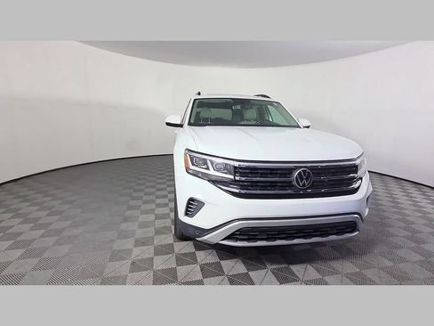 Used 2021 Volkswagen Atlas SE w/ Panoramic Sunroof Package FWD image 51