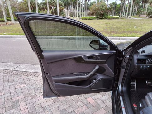 Used 2018 Audi S4 Premium Plus w/ Navigation Package image 22