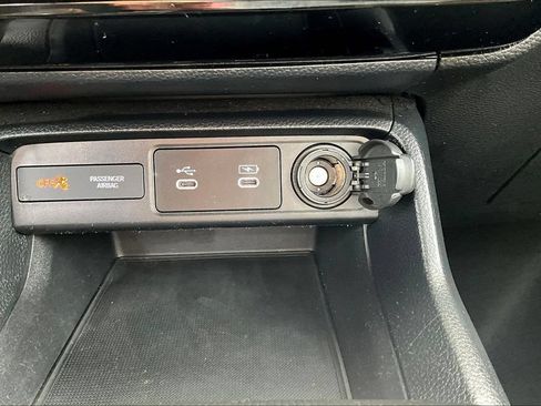Used 2025 Honda Civic Sport image 12