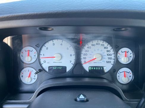 Used 2005 Dodge Ram 1500 Truck SLT w/ Trailer Tow Group AWD/4WD image 5