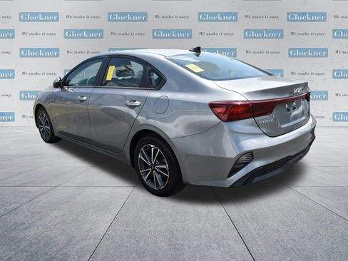 Used 2022 Kia Forte LXS FWD image 14