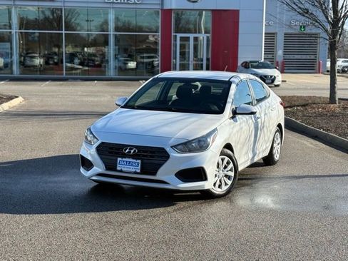 Used 2018 Hyundai Accent SE image 9