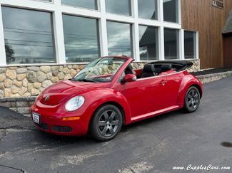 Used 2006 Volkswagen Beetle Convertible w/ Package 1 FWD video 1