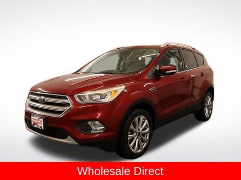 Used 2017 Ford Escape Titanium image 5